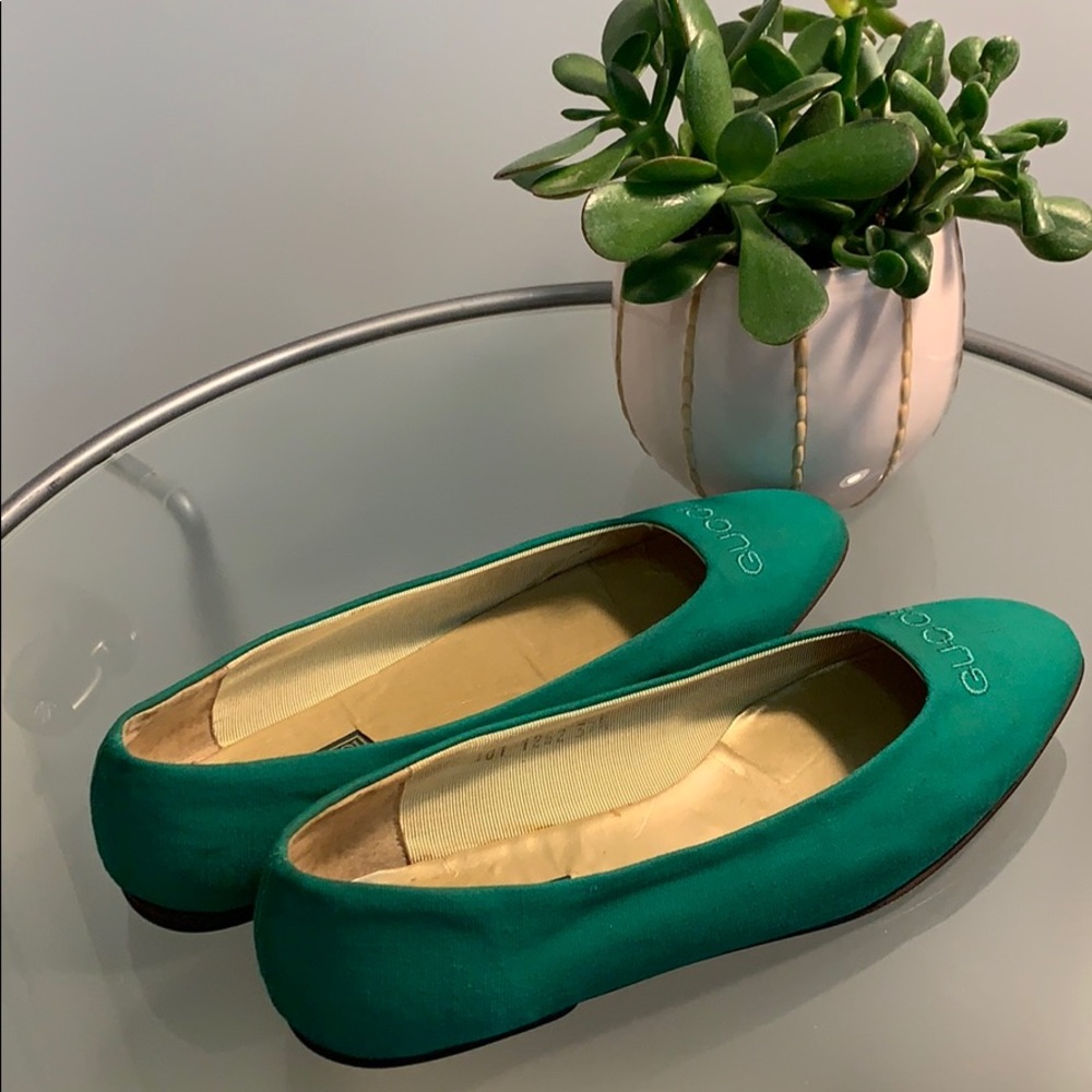 GUCCI FLATS Green VTG 1990